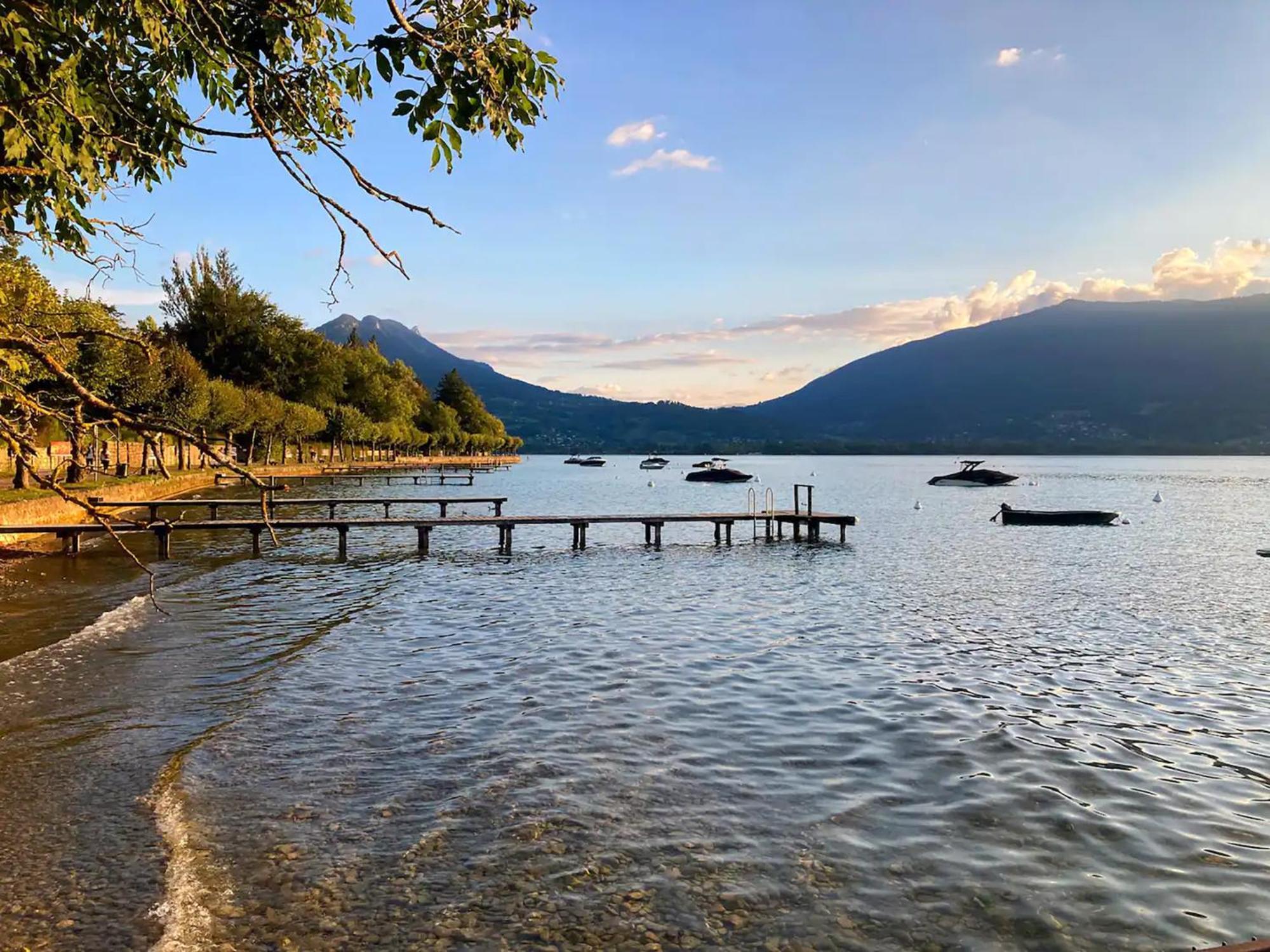 Cabane Pour Vos Vacances A 190M Du Lac D'Annecy เมนตง-ซองต์-แบร์นา ภายนอก รูปภาพ